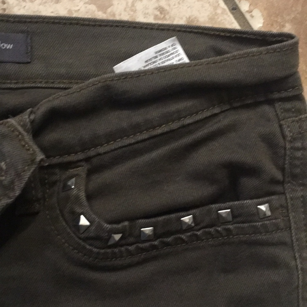Levi’s - Picture 2 of 3